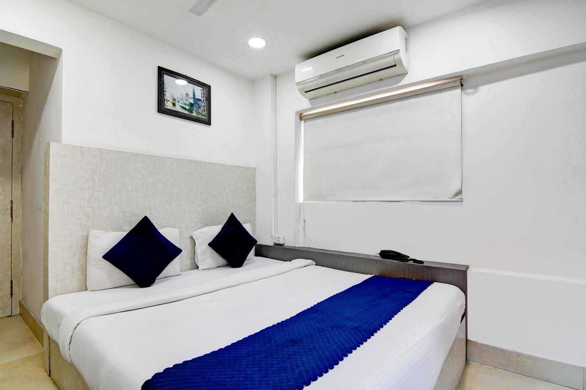 Hotel Q Inn 加尔各答 外观 照片