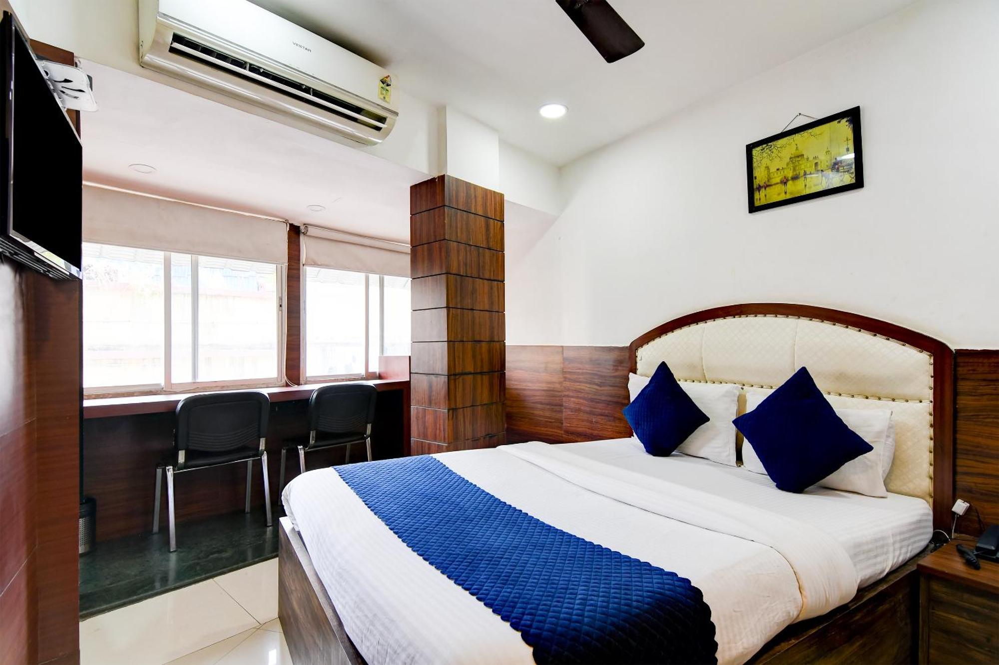 Hotel Q Inn 加尔各答 外观 照片